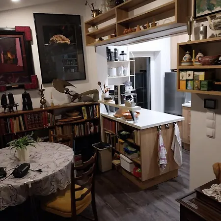 Dom Atelje Tatil Evi